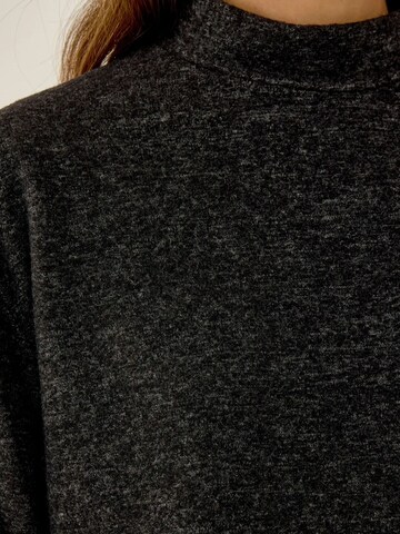 Hiccup Shirt in Schwarz