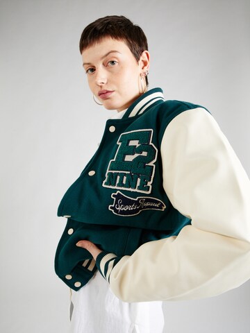 Eight2Nine Between-Season Jacket in Green