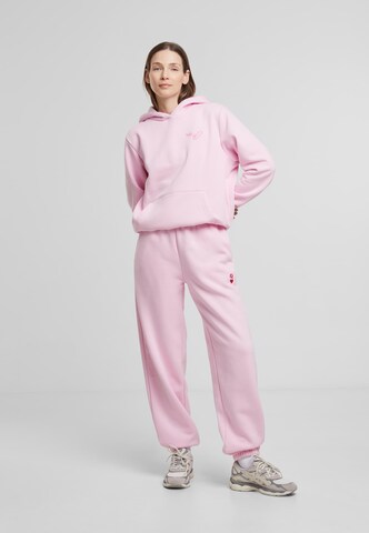 Felpa ' ' di Mister Tee in rosa
