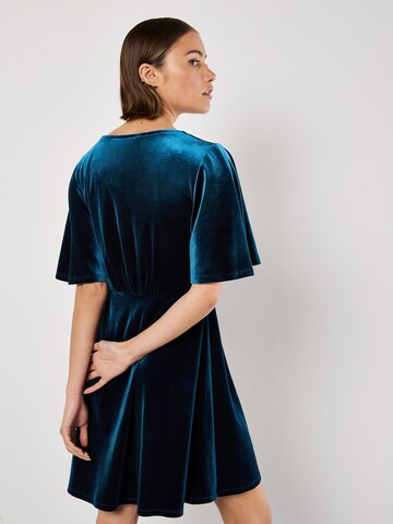 Apricot Velvet Button-Down Mini Dress ' ' in Blau