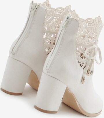 Bottines LASCANA en beige