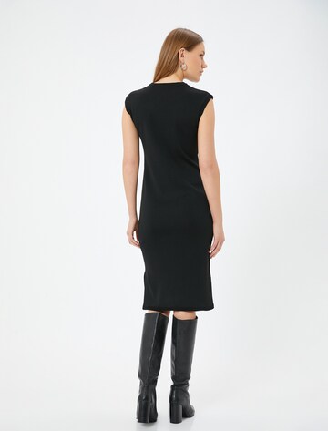 Koton Kleid in Schwarz