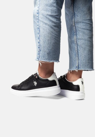 Baskets basses U.S. POLO ASSN. en noir : devant