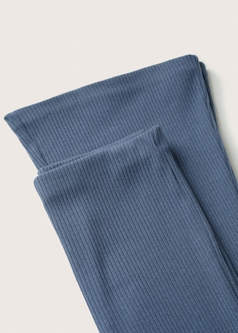 Flared Pantaloni 'Mirta' di MANGO in blu