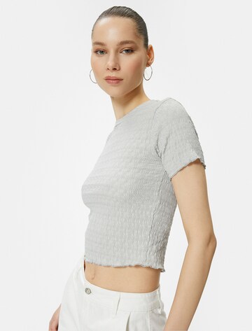 Koton T-Shirt in Grau