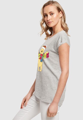 ABSOLUTE CULT Shirt 'Winnie The Pooh - Festive' in Grijs