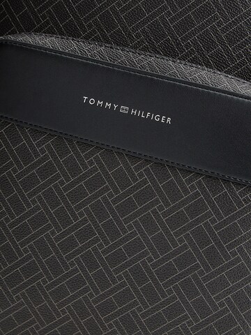 TOMMY HILFIGER Rucksack in Schwarz