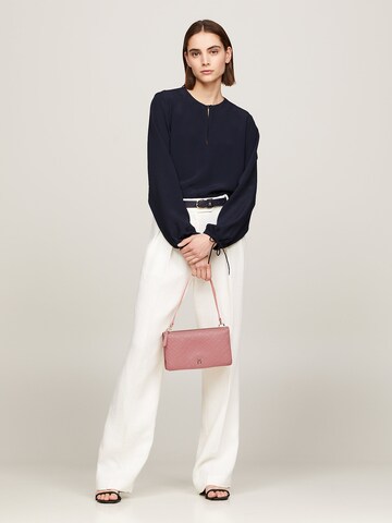 TOMMY HILFIGER Shoulder bag in Pink