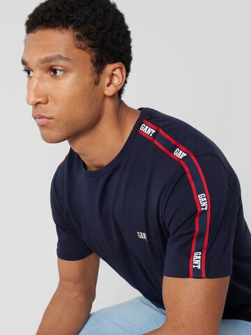 T-Shirt GANT en bleu