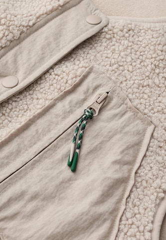 Gilet 'Penpol' di Seasalt Cornwall in beige