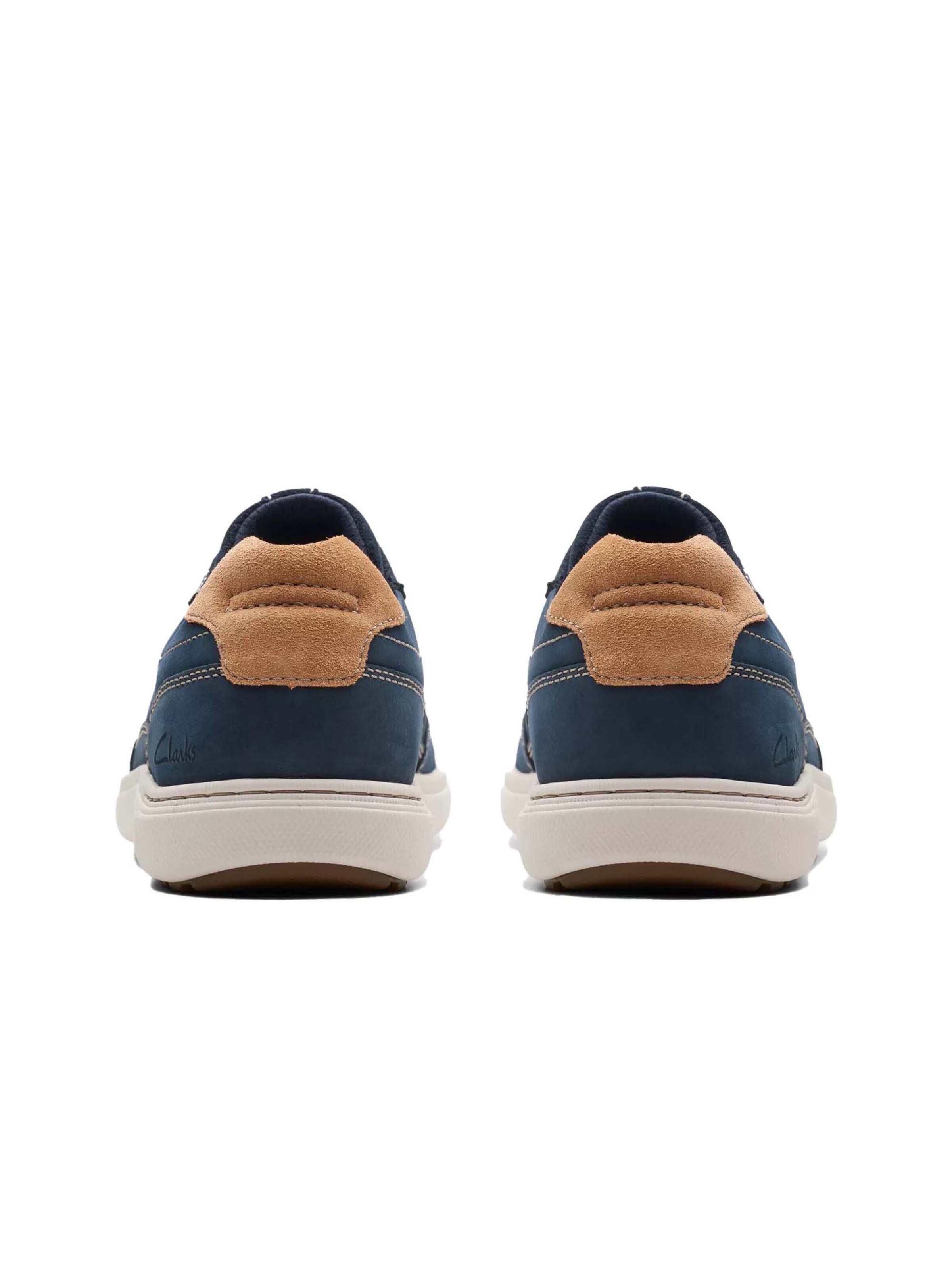 Baskets basses 'Mapstone Trail' CLARKS en bleu