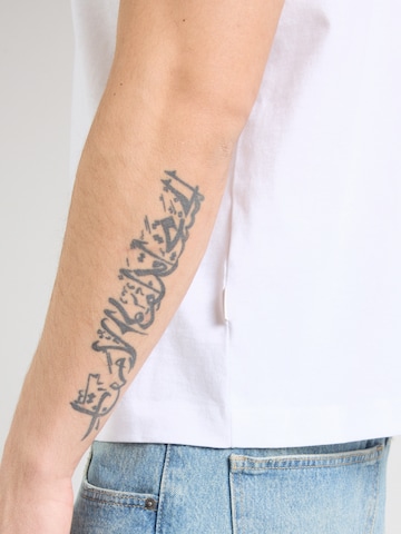 JACK & JONESMajica 'JORMONTAUK' - bijela boja