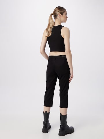 QS - Slimfit Vaquero en negro