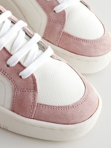 Next Sneaker low in Weiß