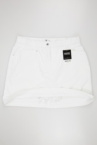 DAILY SPORTS AB Shorts L in Weiß