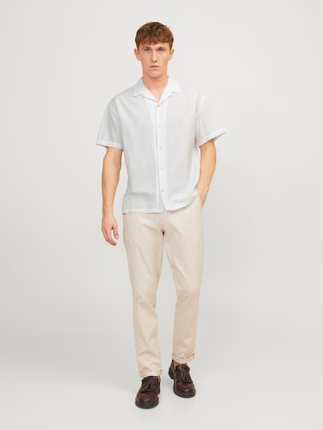 JACK & JONES - Comfort Fit Camisa 'Summer Resort' em branco