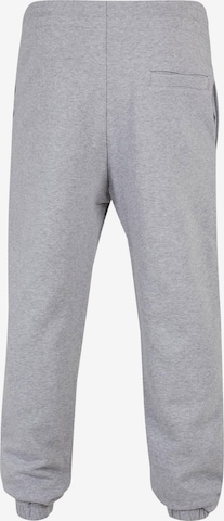 Effilé Pantalon Urban Classics en gris