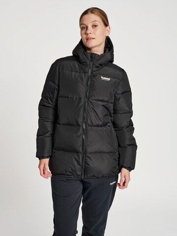 Hummel Winter jacket 'Lgc Nicola' in Black: front