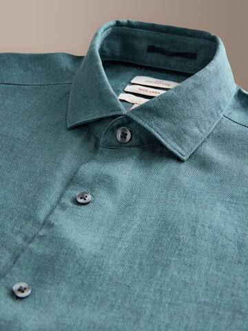 Next - Ajuste regular Camisa 'Signature' en azul