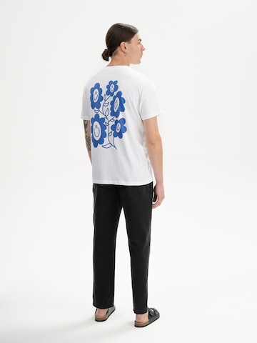 MELA T-Shirt 'Sadhil' in Weiß