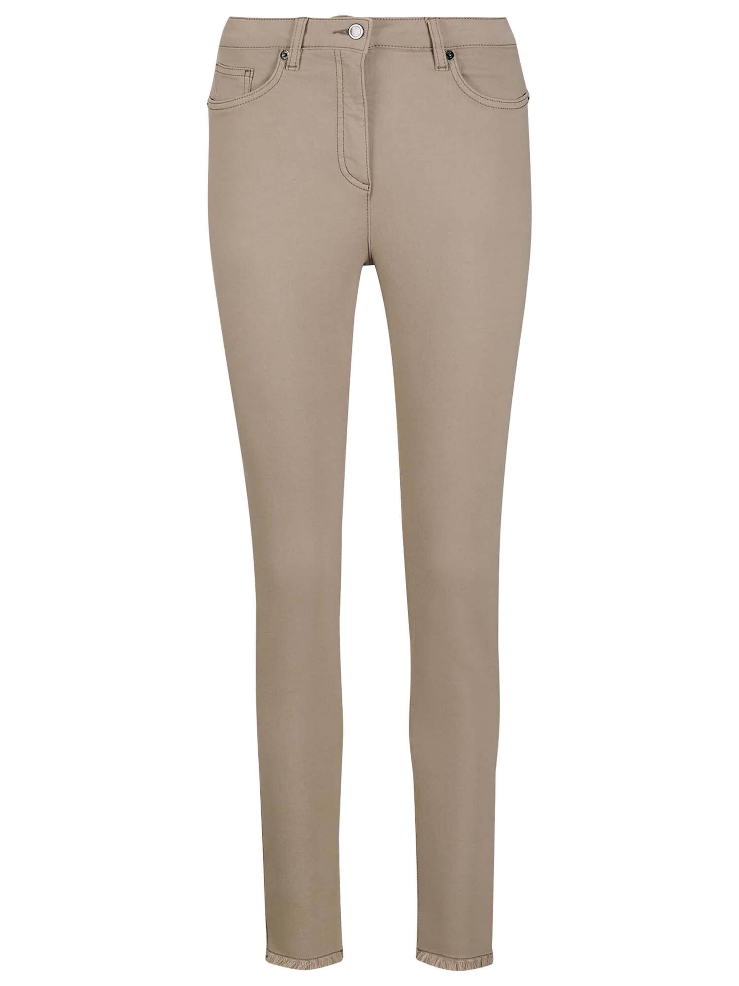 MADELEINE Jean en taupe, Vue avec produit