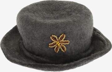 MOSHIKI Hat & Cap in 56 in Grey: front