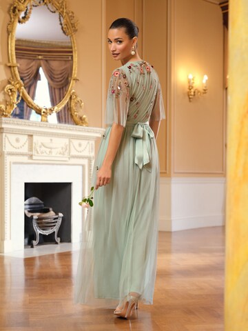 love & roses Avondjurk in Groen