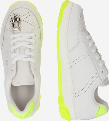 GCDS Sneakers 'ESSENTIAL NAMI' in White