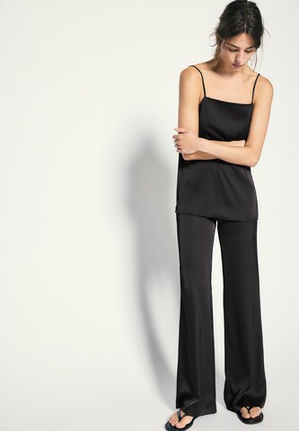 Loosefit Pantalon Pull&Bear en noir
