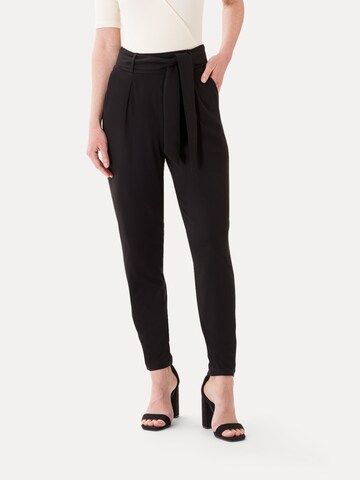 Les Lunes Tapered Pleat-Front Pants 'Jade' in Black: front