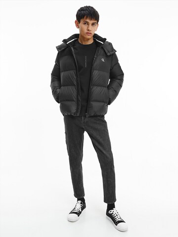 Geacă de iarnă de la Calvin Klein Jeans pe negru