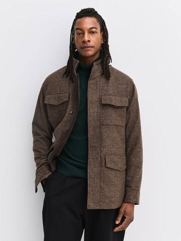 Next Jacke in Braun: Vorderseite