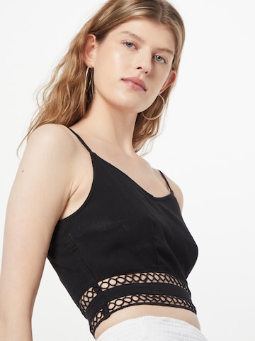 ABOUT YOU Top 'Indira' in Black
