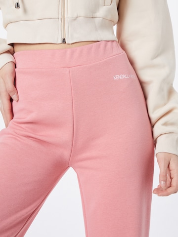 KENDALL + KYLIE Flared Pants in Pink