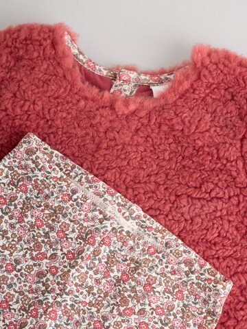 Set di Next in rosso