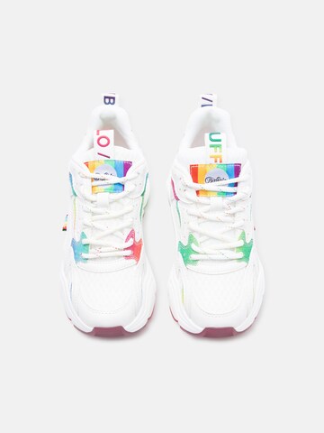 BUFFALO Σνίκερ χαμηλό 'BINARY SHADOW' σε λευκό