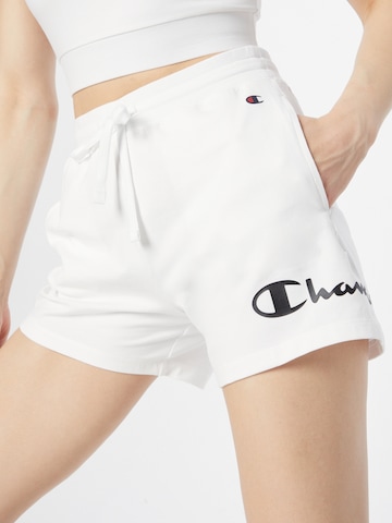 Champion Authentic Athletic Apparel Regular Shorts in Weiß