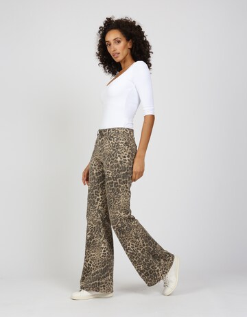 Gang Flared Jeans in Braun