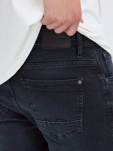 Coupe slim Jean 'BHTwister' BLEND en bleu