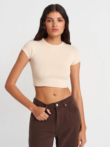 Dilvin Shirt in Beige: front