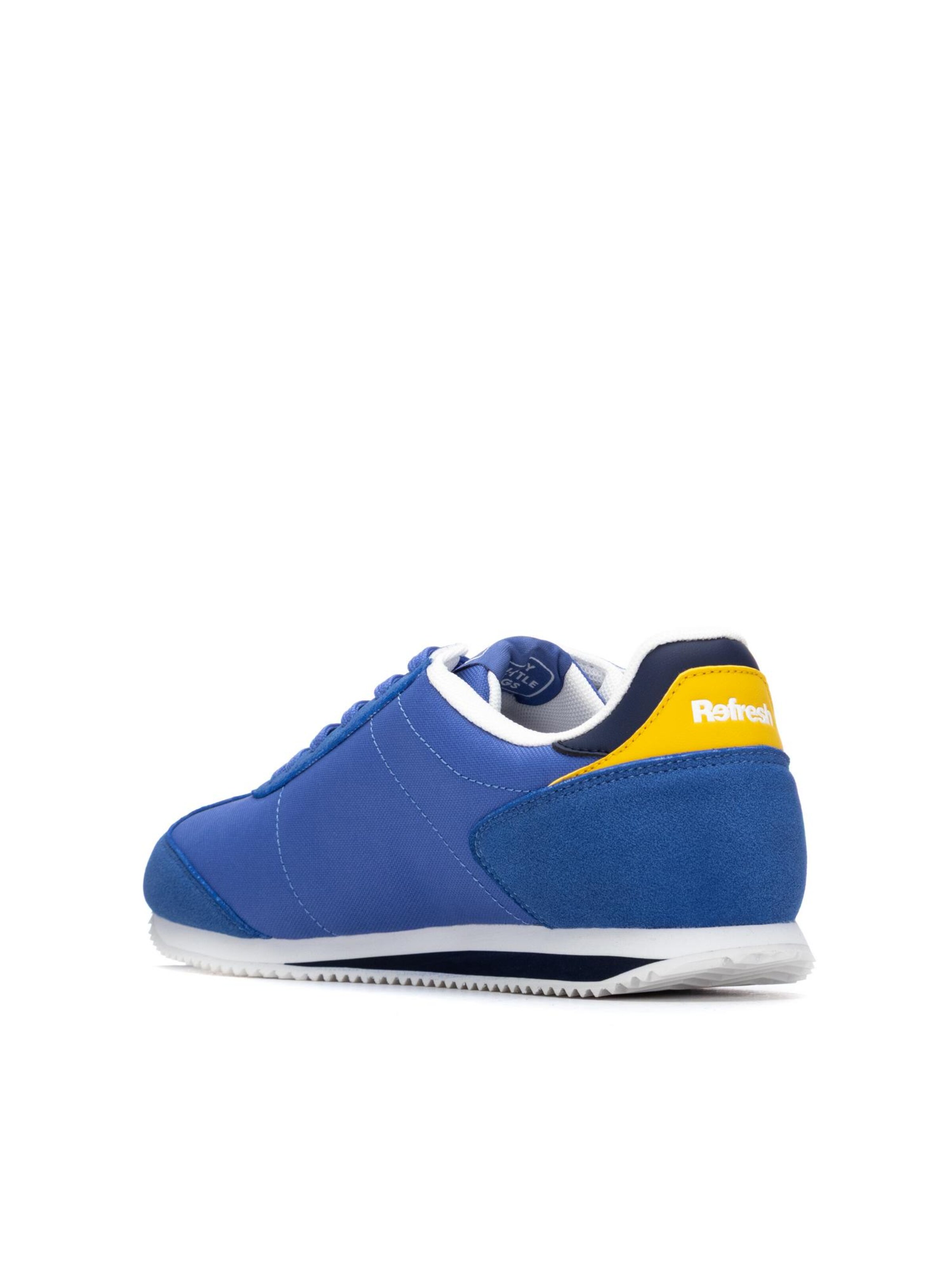 Refresh Athletic Shoes in Blue