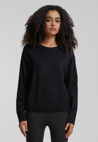 Pull-over Urban Classics en noir : devant