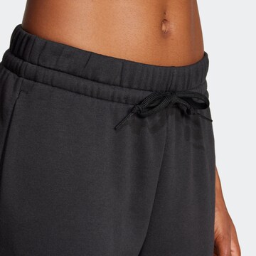 ADIDAS SPORTSWEAR Обычный Спортивные штаны 'Essentials' в Черный