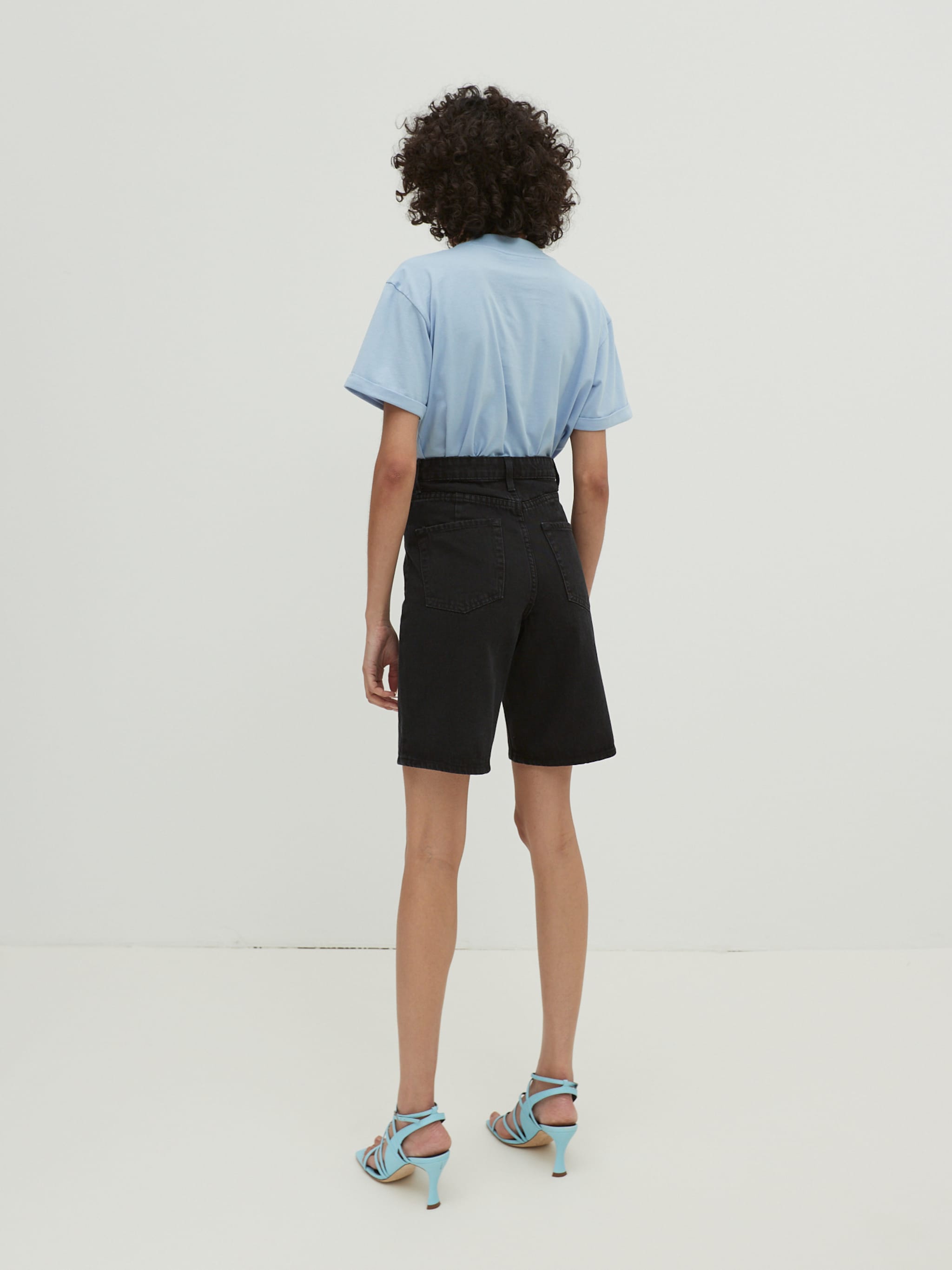 EDITED Produits Jean 'Ellie' noir denim