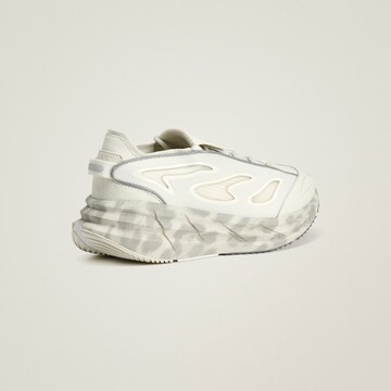 ADIDAS BY STELLA MCCARTNEY Běžecká obuv 'Adistar' – šedá