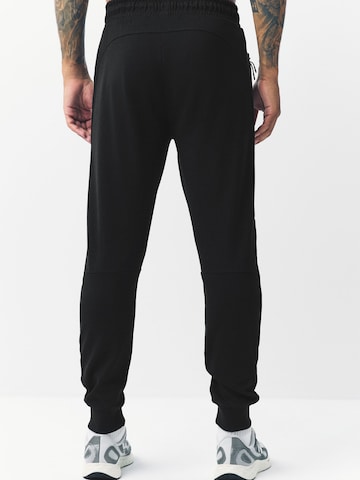Next Tapered Bukser 'Athleisure' i sort