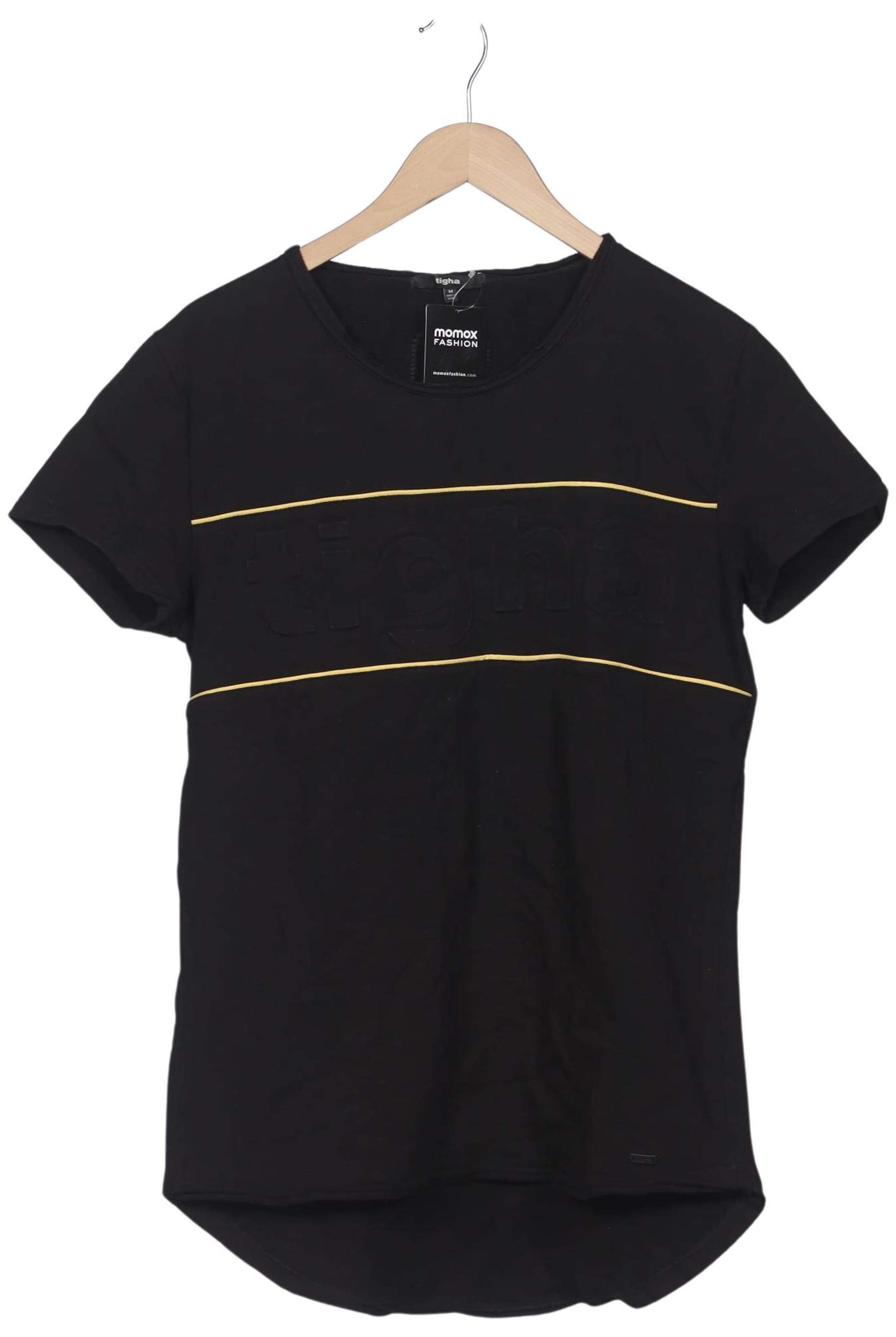 tigha Shirt in M in Black: front