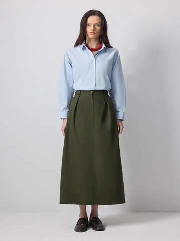 Touche Prive Skirt in Green