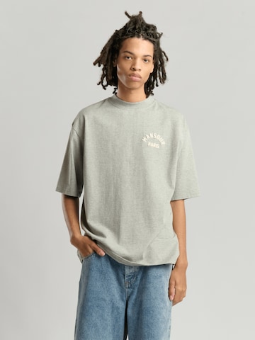 Mansour Shirt 'Paris College T-shirt' in Grau: Vorderseite