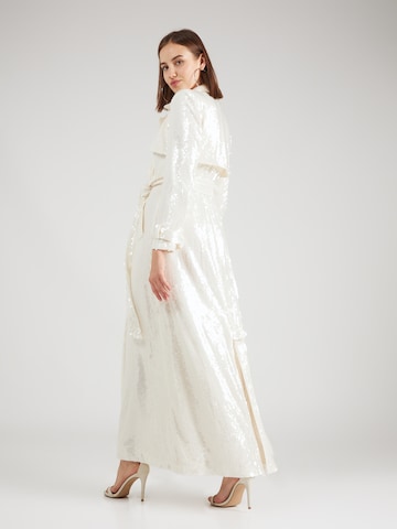 Palton de primăvară-toamnă de la Karen Millen pe alb